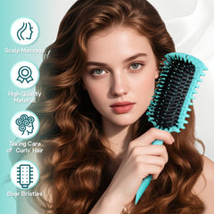 Brosse BLACKYEW definissant les boucles et démêlant sans effort.
