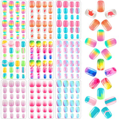 Ongles BOARDFEB gradient pour enfants, look coloré et amusant.