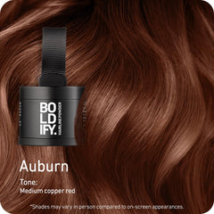 Boldify Hairline Powder offre une application précise sans bavures autour des racines.