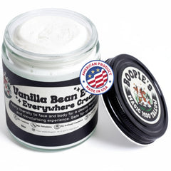 Boopie's Magic Moo Tallow vanille et émü bio, flacon clair pour hydratation.