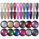 Born Pretty poudre chrome ongles 12 couleurs offre un fini miroir éclatant et personnalisable.