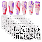 Born Pretty plaque stamping fleurs offre une manucure élégante et durable.
