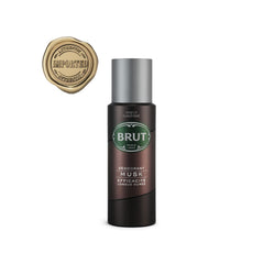 Brut Musk Déodorant en bouteille spray pour une fraîcheur immédiate.
