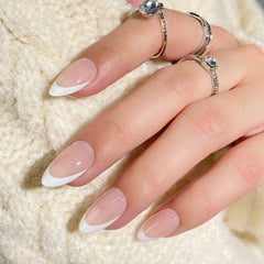 Kit BTArtbox Ongles Short Français prêt à poser.