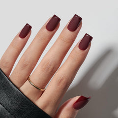 Ongles BTArtbox à coller – court carré Cozy Cocoa, pose rapide.