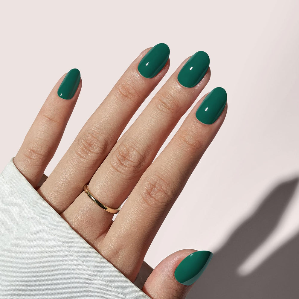 BTArtbox Ongles à poser courts vert foncé, pose rapide et naturelle.