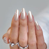 BTArtbox onglets presse-amande en gel souple chromé pour fini brillant et pose rapide.