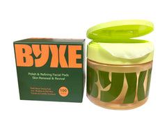 BYXE mucine d'escargot tonifiant sur coton, offre une hydratation riche.