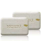 Barre de savon exfoliant Menthe par C.O. Bigelow pour un nettoyage vivifiant.