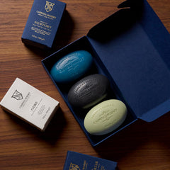 Caswell-Massey Oaire – savon frais et revitalisant pour la routine quotidienne.