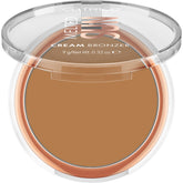 Melted Sun Cream Bronzer de Catrice, application facile pour un éclat naturel.