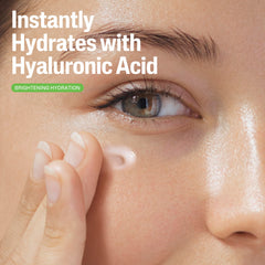 Cetaphil texture-gel-creme glisse et hydrate en profondeur les contours sensibles.