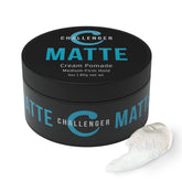 Challenger Matte Crème Pomade – Bouteille compacte pour un style mat naturel.