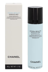 CHANEL Hydra Beauty Essence Mist procure éclat discret et peau équilibrée après utilisation.