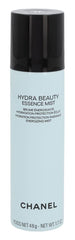 Pulvérisation légère de CHANEL Hydra Beauty Essence Mist sur la peau, rafraîchit instantanément.