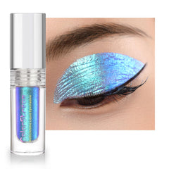 CHARMACY ombre liquide duochrome avec applicateur pour une application rapide et sans effort.