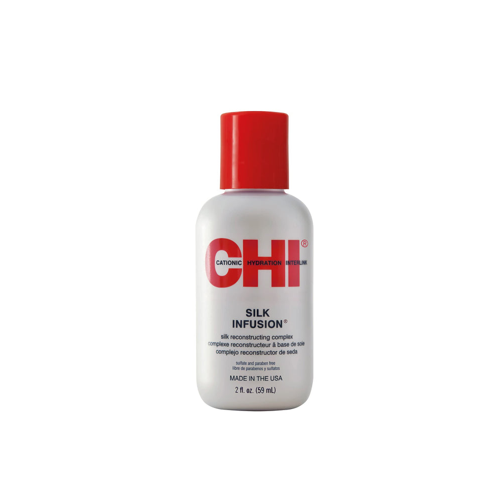 CHI Silk Infusion: Bouteille et versement faciles, soin léger pour cheveux.