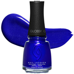 China Glaze Frostbite vernis bleu électrique scintillant, idéal pour des looks de soirée durables.