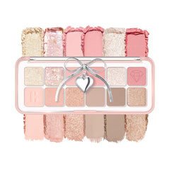 CLIO PRO PALETTE YEUX AIR – base mate idéale pour un regard naturel et durable.