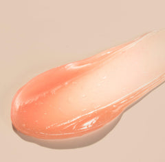 CNP Lipcerin dial applicator demonstrates hygienic, controlled usage.