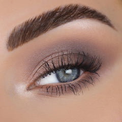 ColourPop Stone Cold Fox : textures soyeuses qui se fondent et se mélangent facilement.