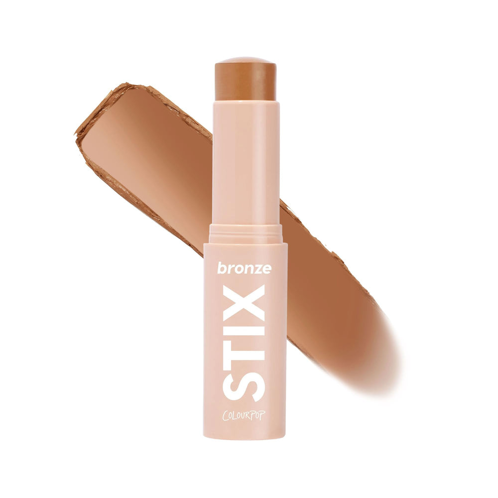 ColourPop Bronzer Stick Moonstone Beach offre chaleur naturelle et estompage facile.