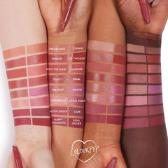 Lippie Stix application rapide en gros plan, fini mat.