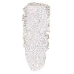 ColourPop Twilight Illuminateur offre une apparence lumineuse polyvalente prête à l’emploi.