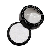 ColourPop Twilight Illuminateur, texture rebondissante pour un éclat naturel et modulable.