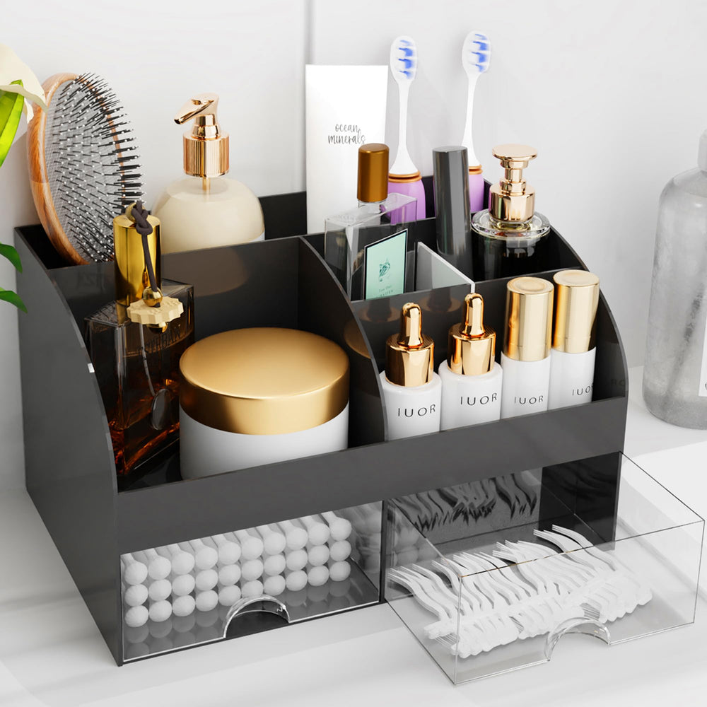 COMFYROOM montre l'organisateur maquillage avec tiroirs ouverts pour un accès rapide.