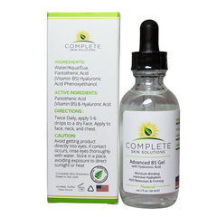 Complete Skin Solutions sérum B5 appliqué sur le visage pour une peau douce.
