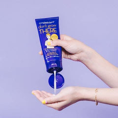 Completely Bare étiquette dermatologique, produit sûr et sans cruauté.