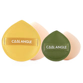 Éponge COOL-ANGLE jaune grosse prête pour l'application fluide du fond de teint.