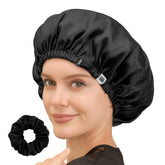 Bonnet CoolMate en satin de soie double couche ajustable pour cheveux longs et bouclés.