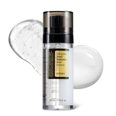 COSRX Snail Mucin 74% + Niacinamide, bouteille en gros plan avec versement précis pour une application contrôlée