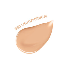 COVERGIRL Clean Fresh Skin Tint; texture douce qui fond sur la peau.
