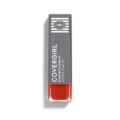 COVERGIRL Exhibitionist, glisse en douceur pour une application sans effort.
