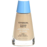 CoverGirl fond de teint liquide, bouteille 30 ml prête pour l'application et la couvrance.