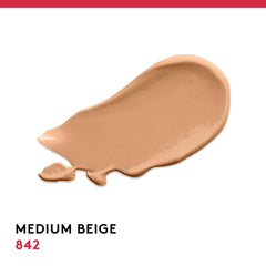 Covergirl Outlast Extreme Wear – application avec doigts pour un fini homogène.