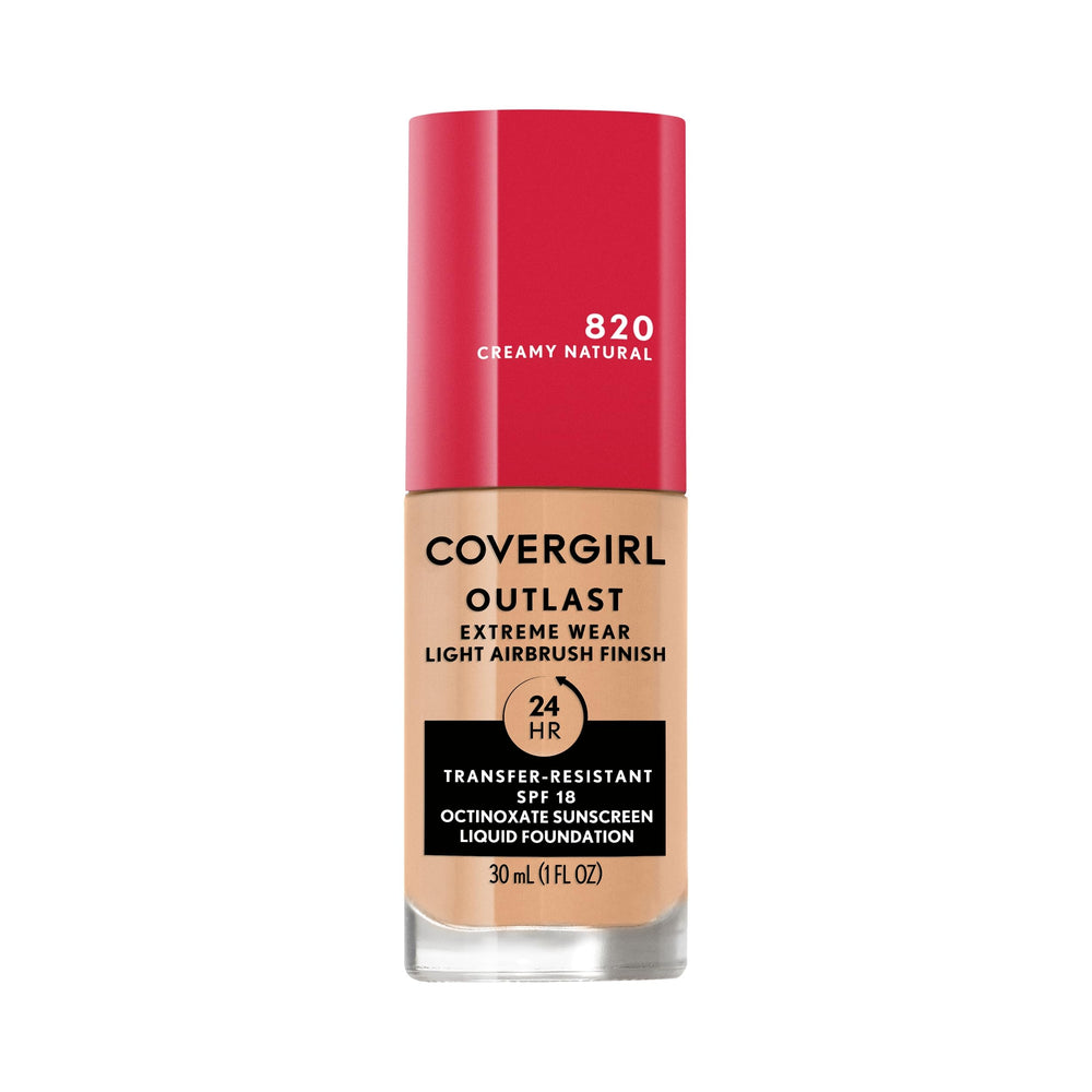 Covergirl Outlast Extreme Wear montre la bouteille et sa couvrance durable.