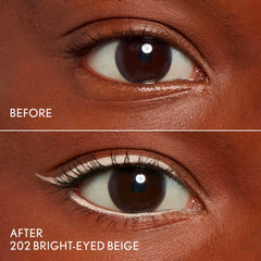 CoverGirl pigments intenses pour des yeux marqués et lumineux.