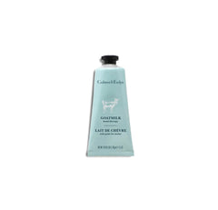 Texture onctueuse de la crème mains au lait de chèvre qui pénètre rapidement