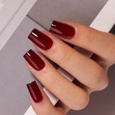 Ongles CurvLife press-on gel carré Noël rouge profond pour une manucure rapide.