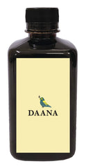 Gouttes de neem DAANA prêtes à être mélangées avec une huile porteuse