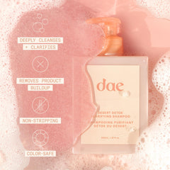 Texture mousse riche du Shampoing Desert Detox purifiant.