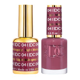 Daisy DND DC Gel Polish Set Red Collection swatch bottle displaying rich pigment