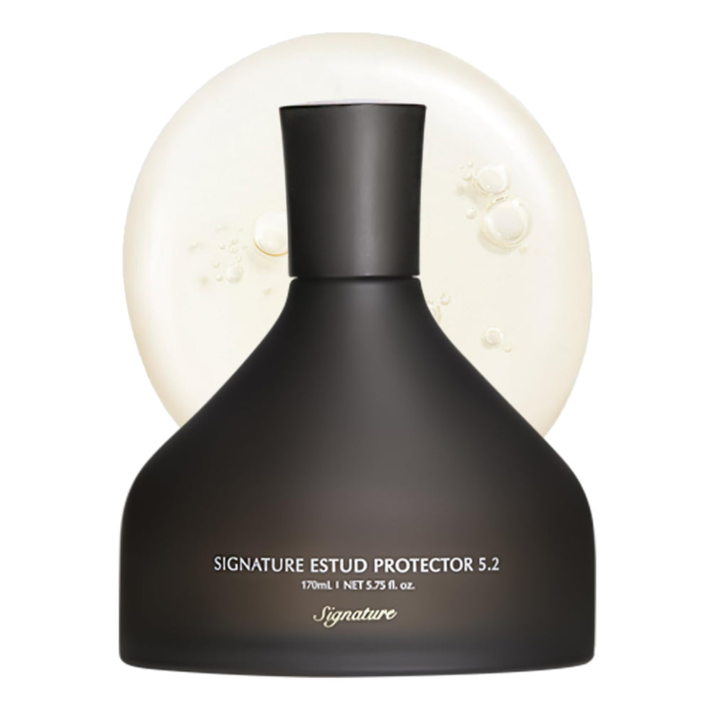 Sérum DEMAR 3 Signature ESTUD Protector dans une bouteille élégante, peau potentiellement plus lisse.