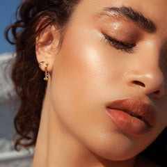Application douce Depuplum DM94 Caramel – brillance subtile et aspect naturel.