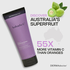 DERMAdoctor Vitamine C Lave Visage: mousse douce éliminant maquillage et impuretés.