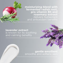 Rinçage à l’eau avec Dermalogica Ultracalming Cleanser, lavage facile sans irritant.